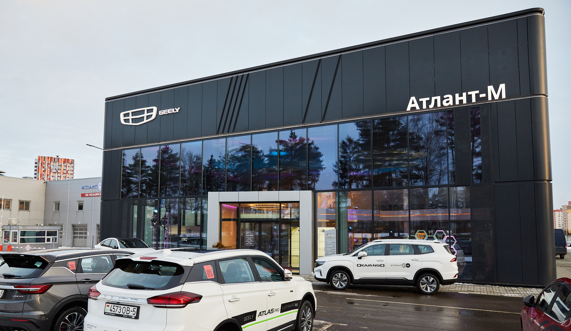 Открытие еще одного автоцентра Geely Атлант-М