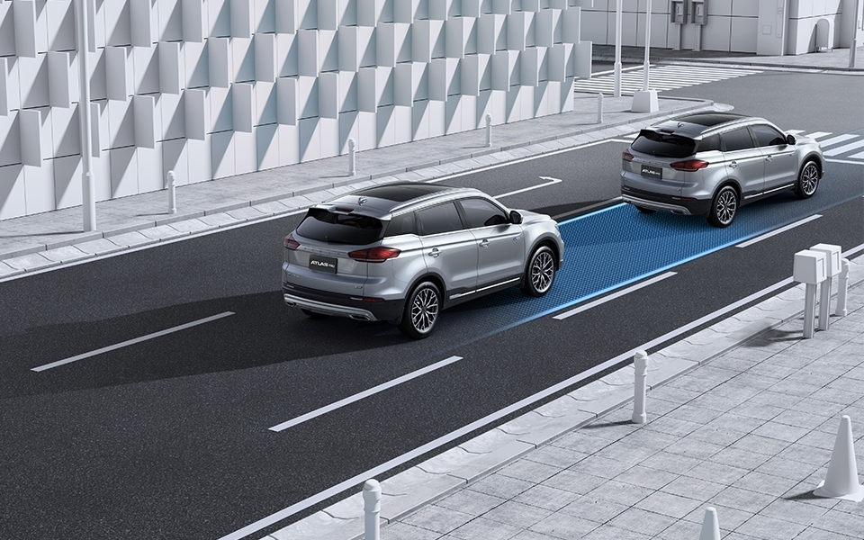 Geely Atlas Pro фото